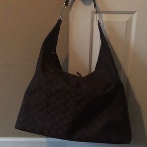 Gucci 💯 Authentic